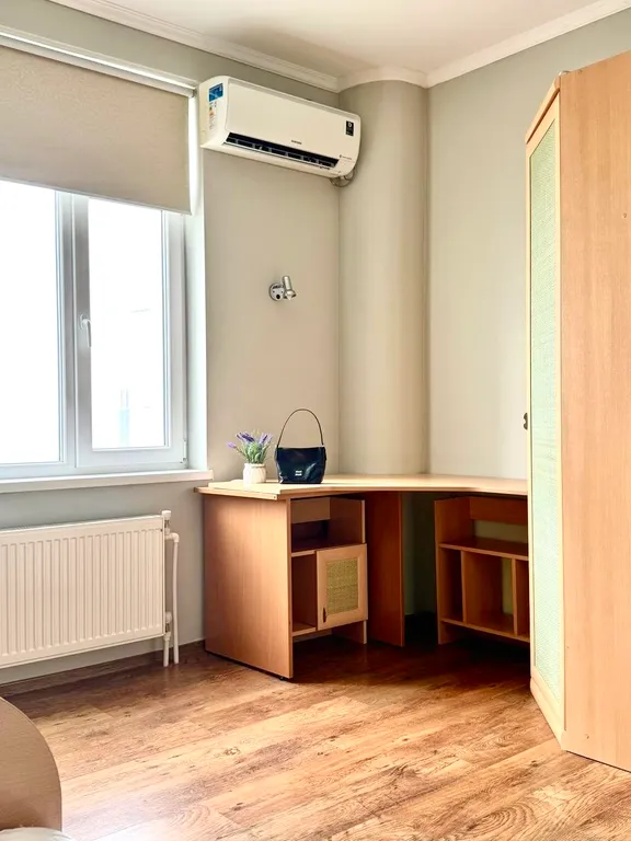 Просторная квартира с видом на море в центре города