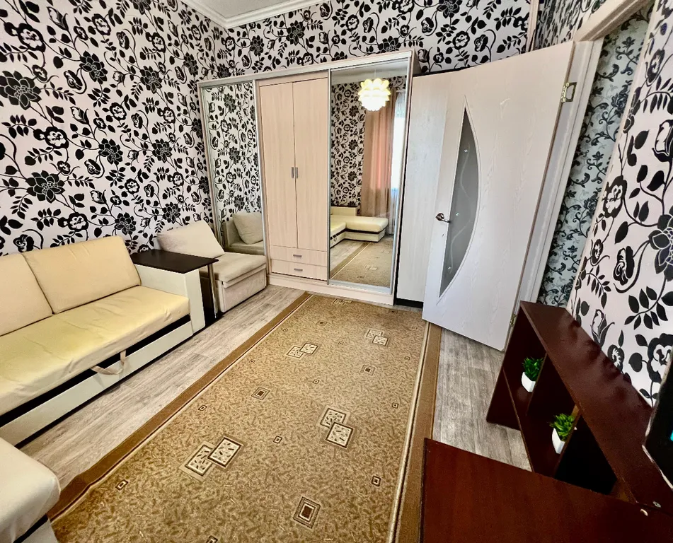 2-комнатная около ЖД вокзала