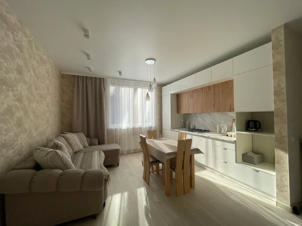 Уютная квартира в тихом микрорайоне — аренда посуточно в Светлогорск