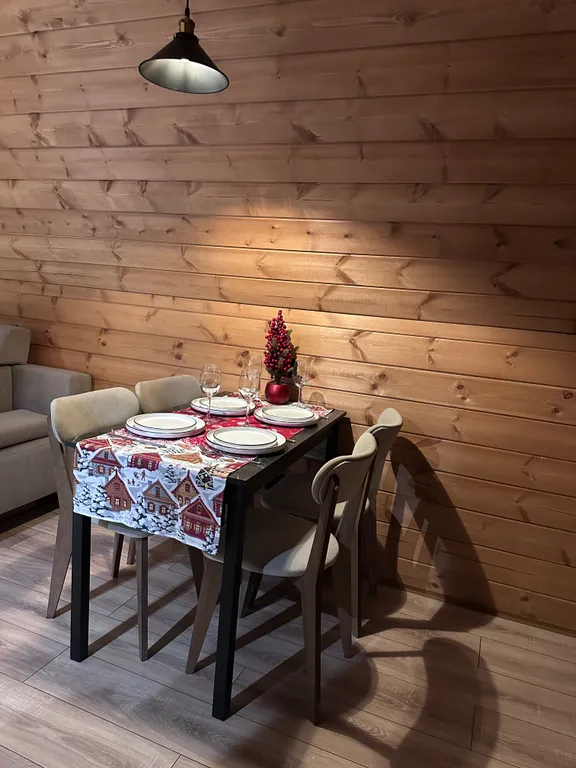 Уютный дом Афрейм с террасой и купелью