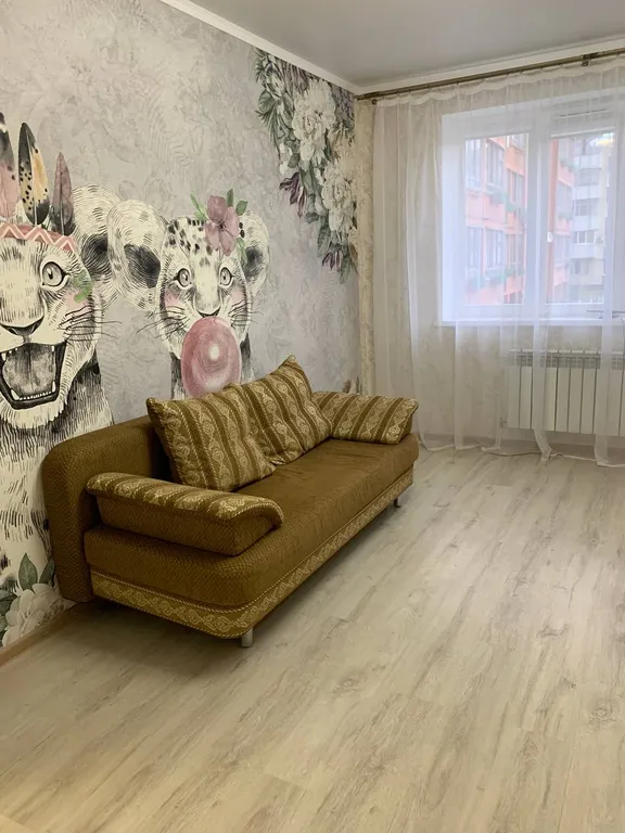 Отличная двухкомнатная квартира в центре