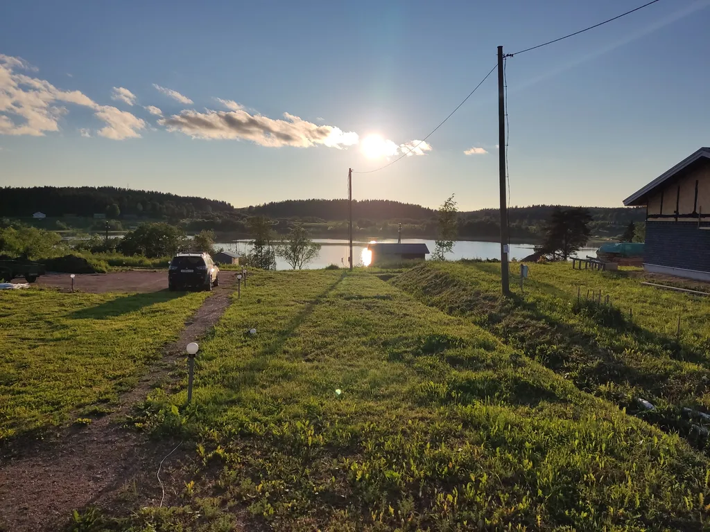 Домик на берегу