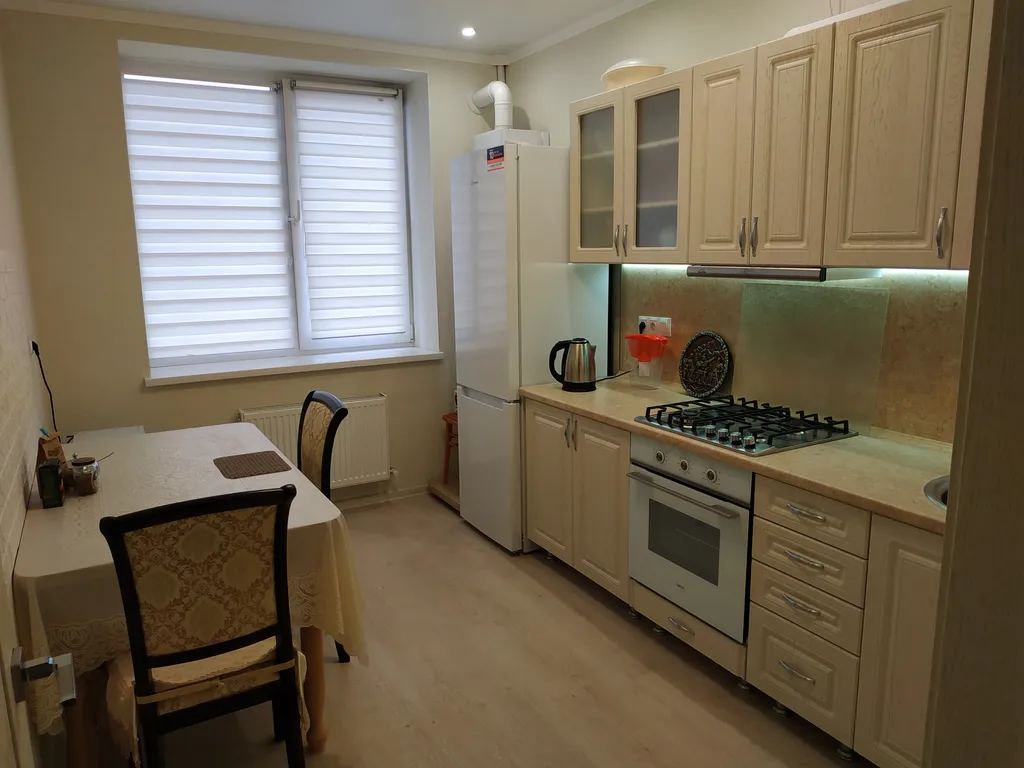 Уютная светлая квартира — аренда посуточно в Владикавказ