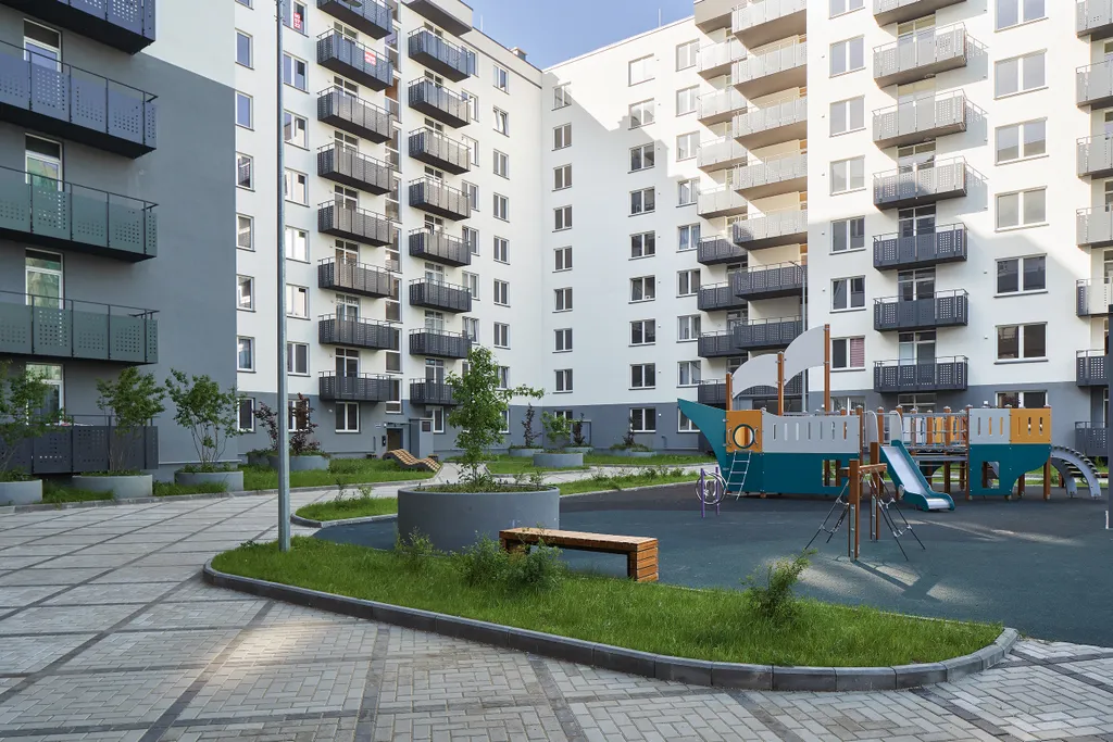 Уютный уголок в тихом районе Калининграда