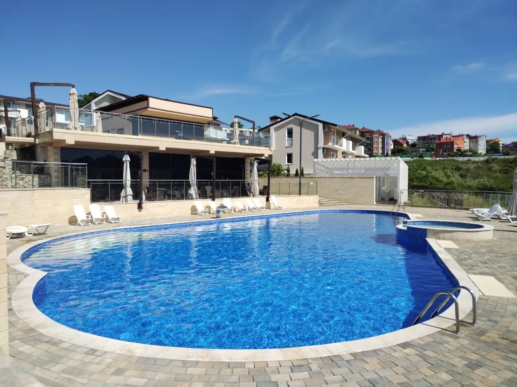 Студия в Изумрудном городе