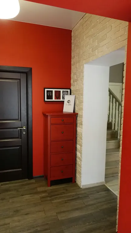 Частный 2-этажный дом