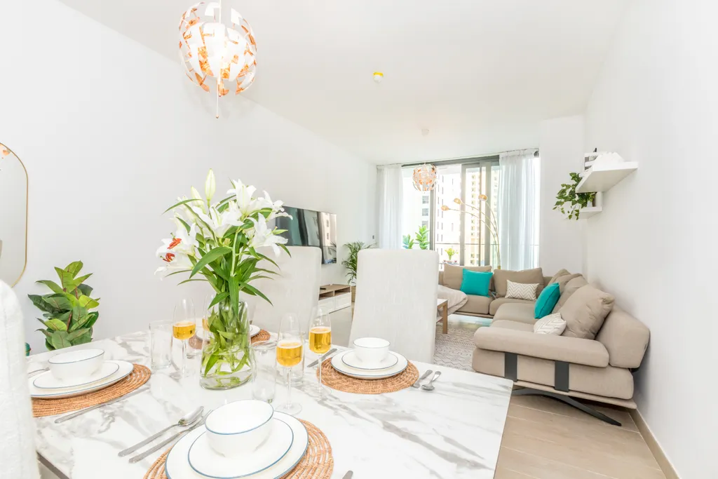 Стильные апартаменты с 2 спальнями