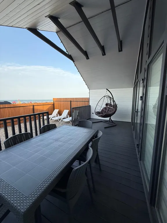 Коттедж с видом на море №1