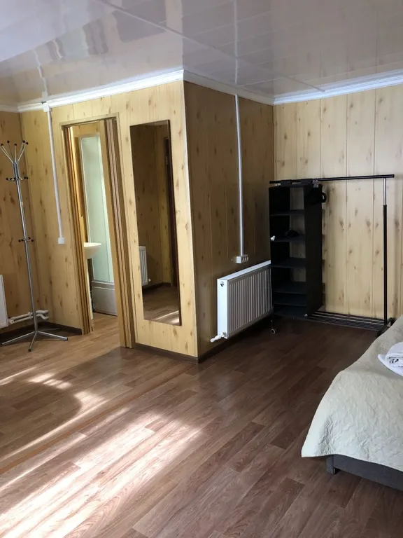 Четырехместный стандарт с диваном и отдельным входом №3