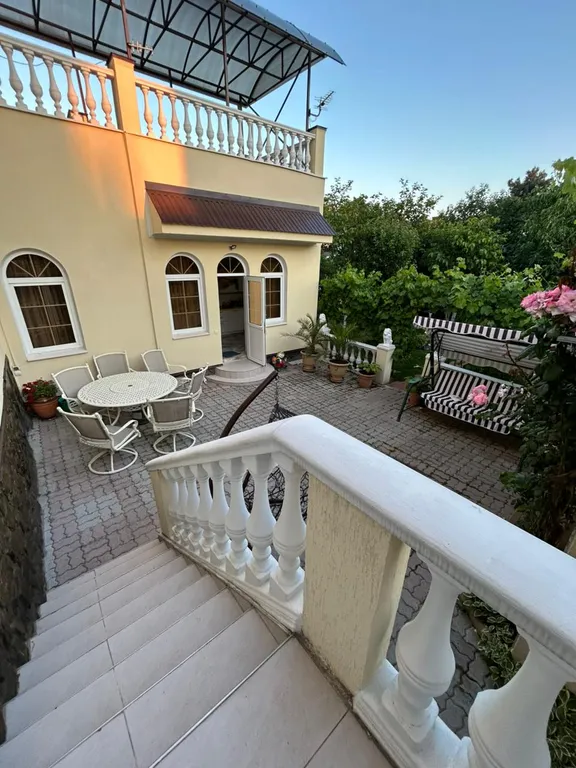 Целый этаж для большой компании.