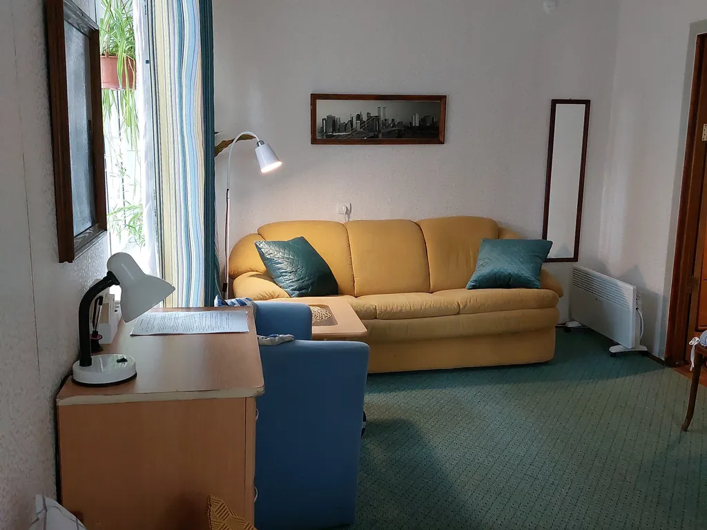 Все здесь и рядом