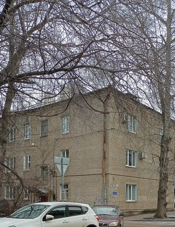 Студия в тихом дворике в центре