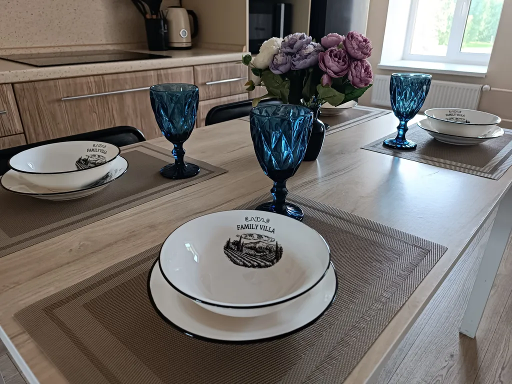 Евродвушка рядом с Троицким собором