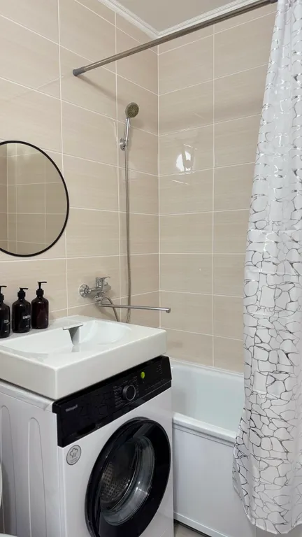 Стильная квартира-студия в новом доме микрорайона Парковый