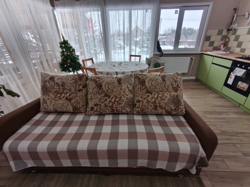 Дом с большой террасой