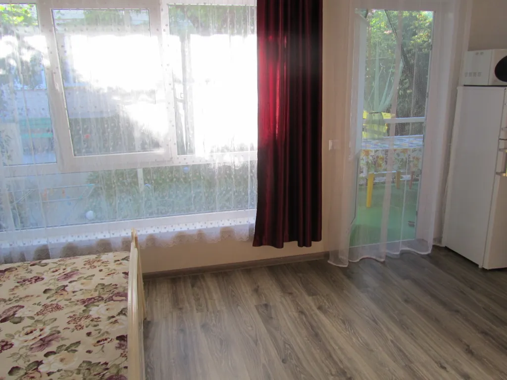 Квартира Квартира Уютная студия с собственной террасой для отдыха — Ейск