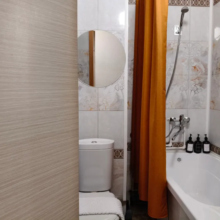 Квартира Квартира Уютная студия с прекрасным видом на парк Прищепка — Красноярск