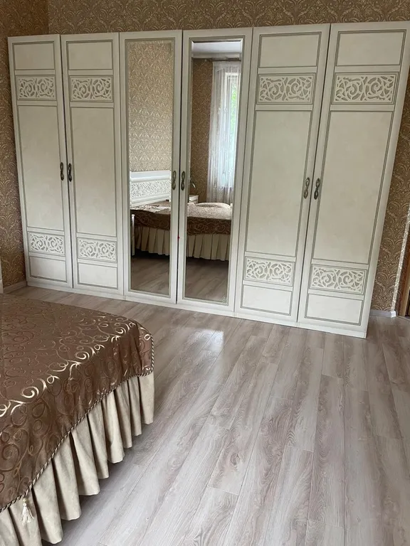 Квартира Трехместный номер люкс с видом на горы в гостевом доме Сочи — Мамайский Перевал