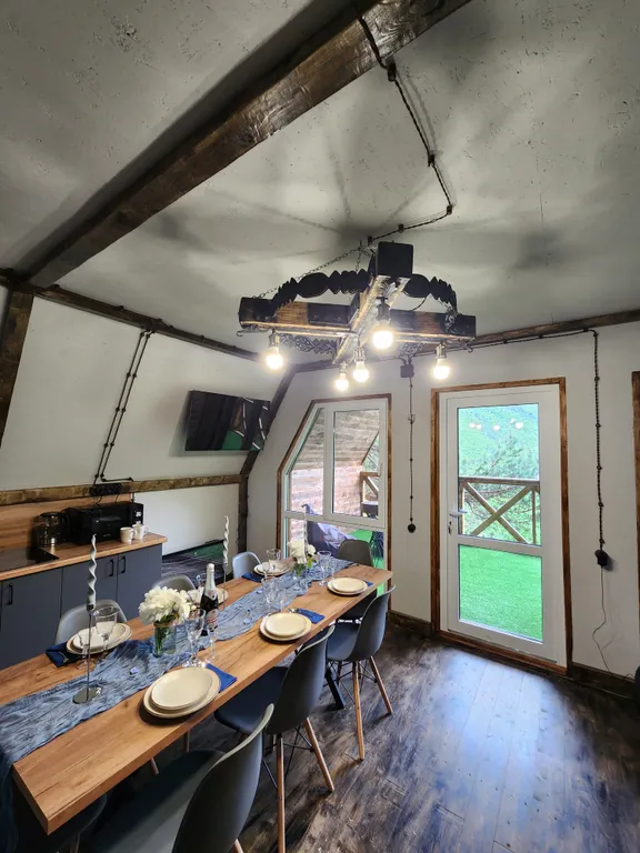 Уютный коттедж в живописной горной долине — аренда посуточно в Алагир