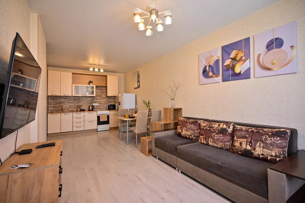 Трёхкомнатная квартира у ТРЦ Планета в ЖК Притяжение