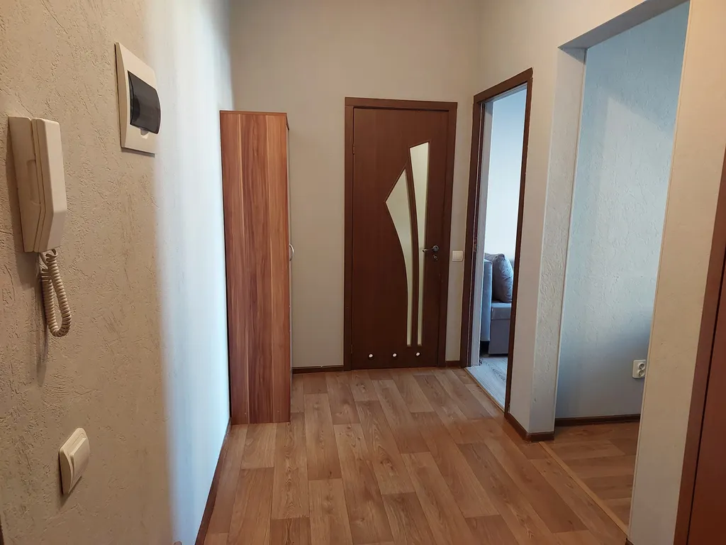 Квартира 1-комнатная квартира с хорошей транспортной доступностью — Калининград