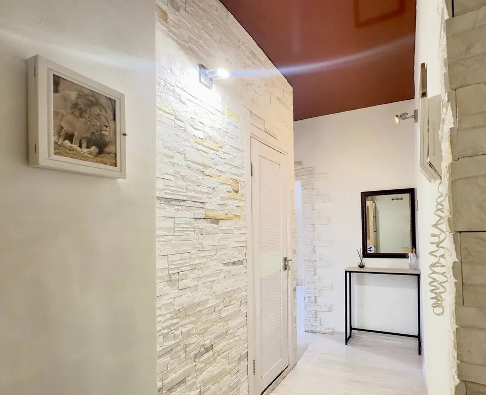 Уютная квартира в самом центре города у ТЦ Галерея Чижова
