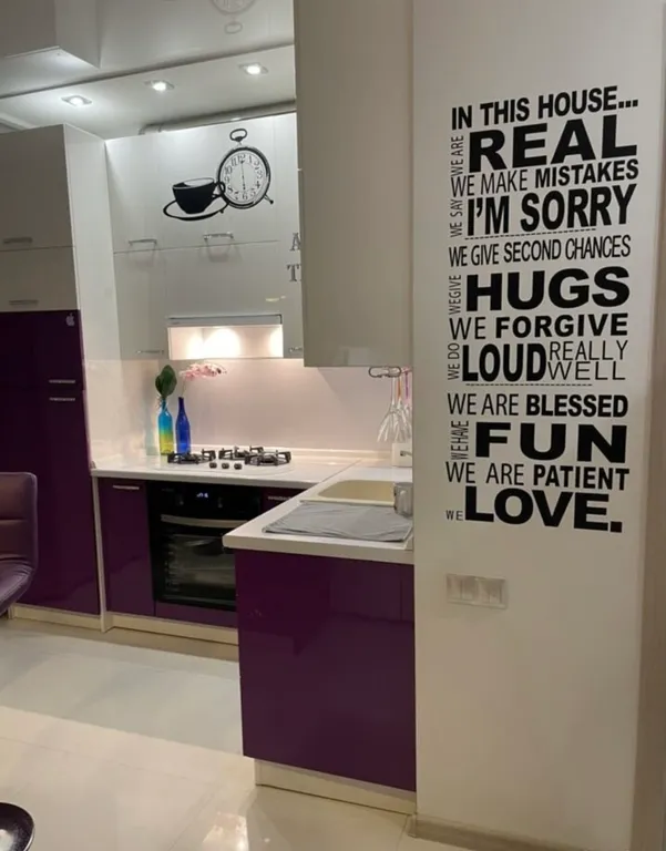 Студия с дизайн-интерьером Алиса