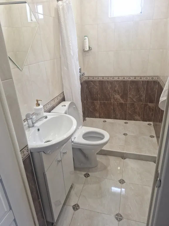 Уютный дом в самом центре гор