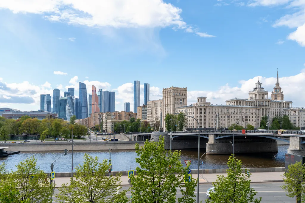 Квартира Квартира Самая лучшая с панорамным видом на Москву-Реку, Сити и парковкой — Москва