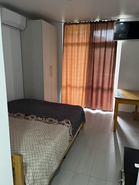 Квартира Двухместный номер с балконом — аренда посуточно в Лоо