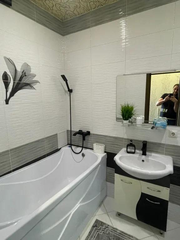 Квартира 2-комнатная Квартира — Геленджик