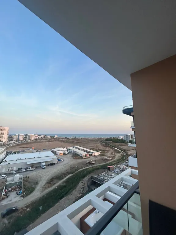 Новая квартира с видом на море