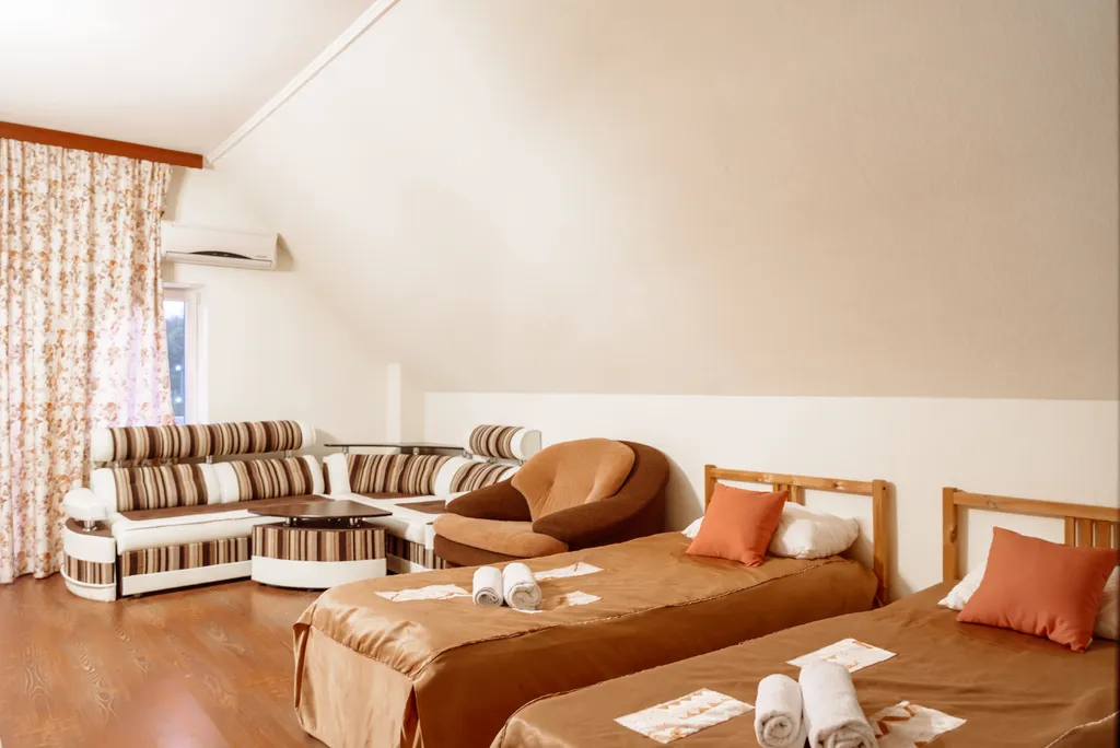 4-комнатный Дом