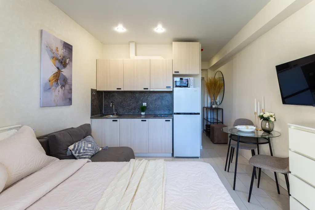 Уютная студия Каравелла 23 с балконом у моря