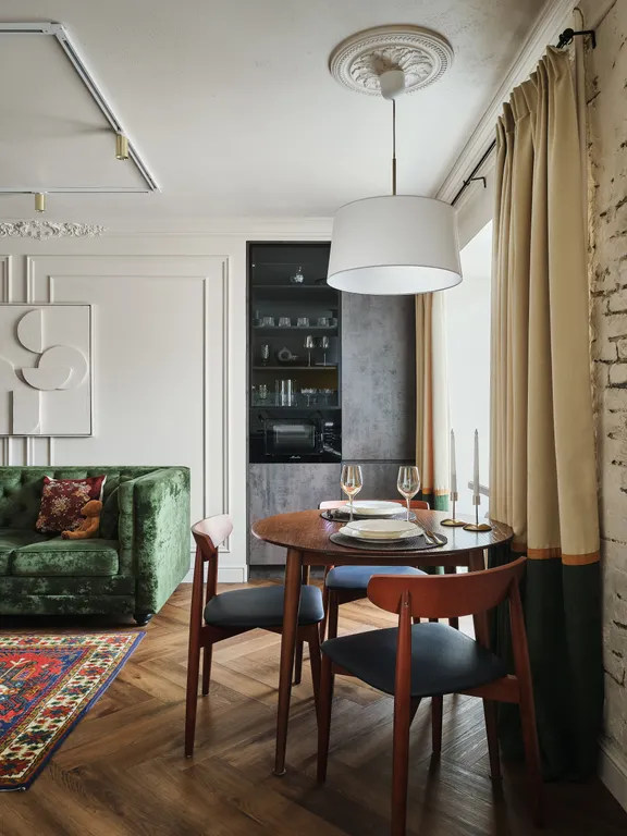 Уникальная квартира в центре с балконом