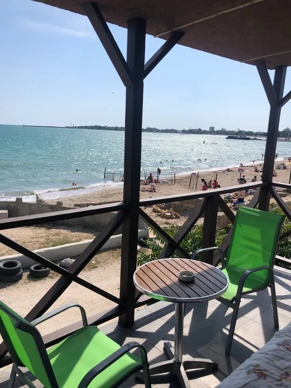 Номер с террасой и шикарным видом на море