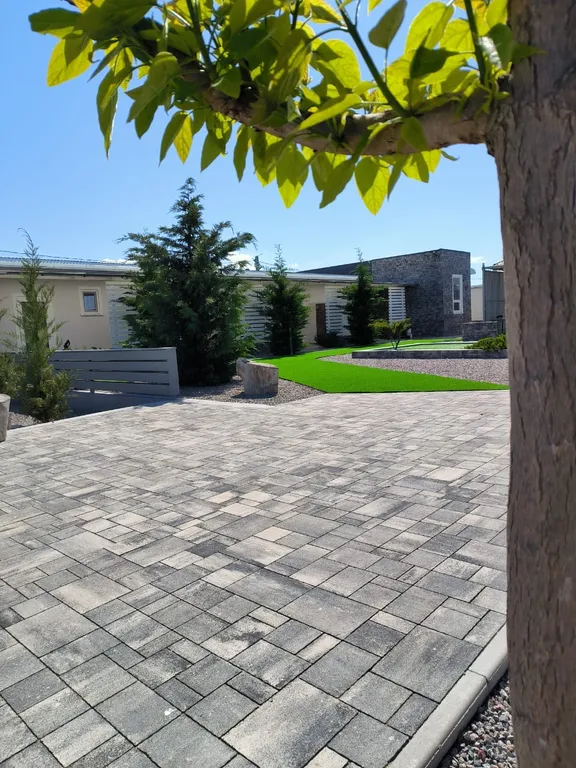 Меблированная комната на берегу Азовского моря