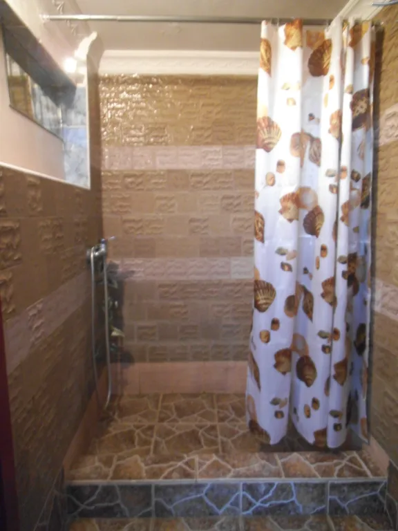 Уютная комната рядом с морем