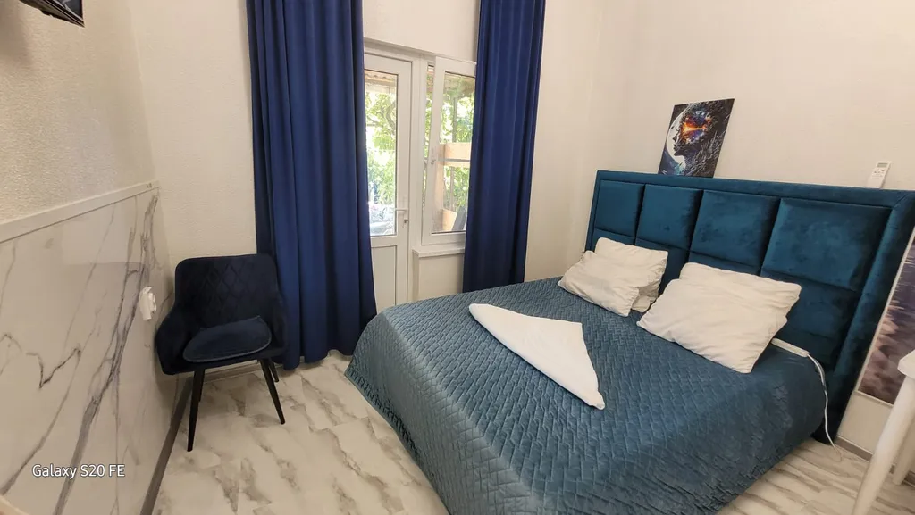 Квартира Романтическая студия с балкончиком — аренда посуточно в Туапсе