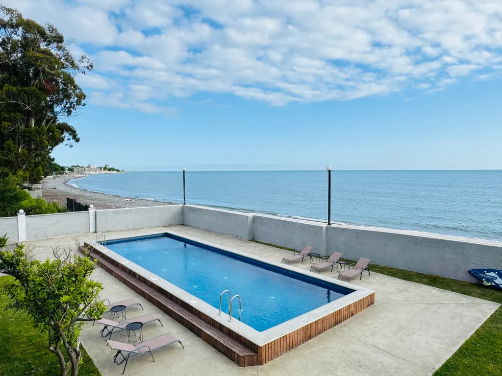 Вилла у моря