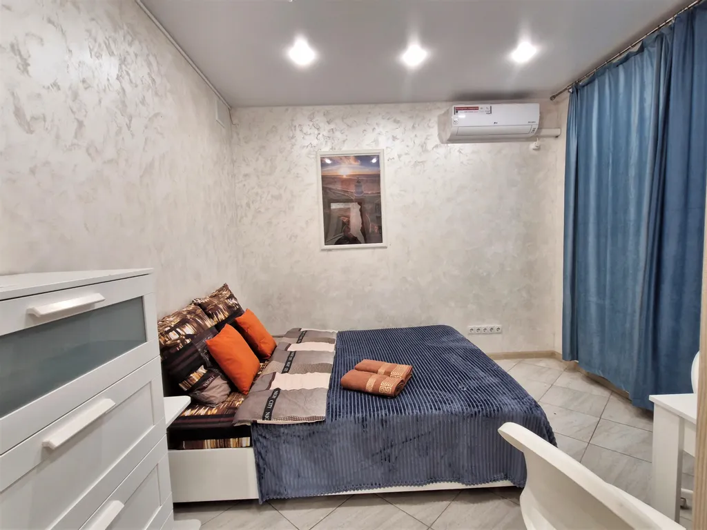 Двухкомнатные апартаменты с тремя кроватями