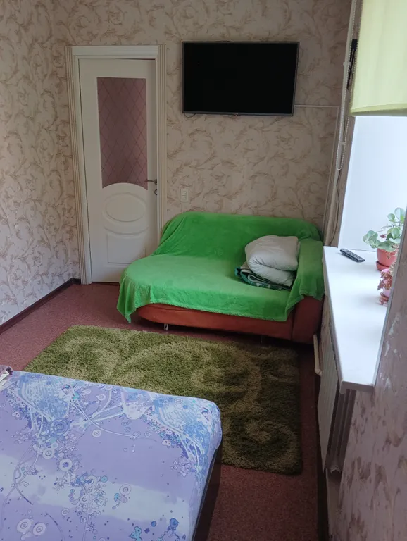 Квартира рядом со Свято-Введенским монастырем