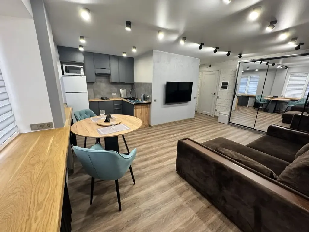 Квартира Уютная студия с видом на парк — аренда посуточно в Тверь