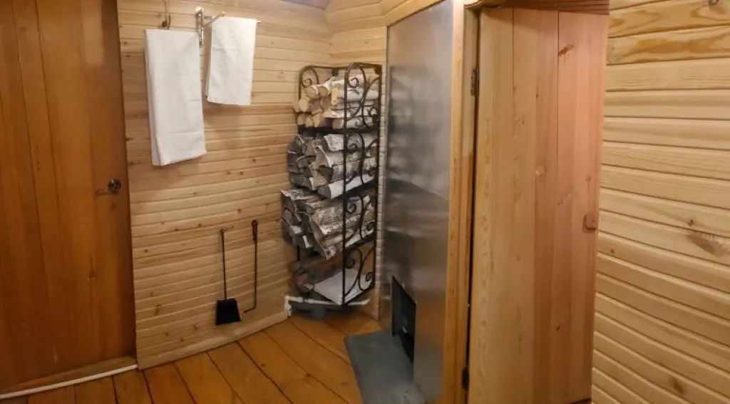 Уютный домик в центре с видом на монастырь