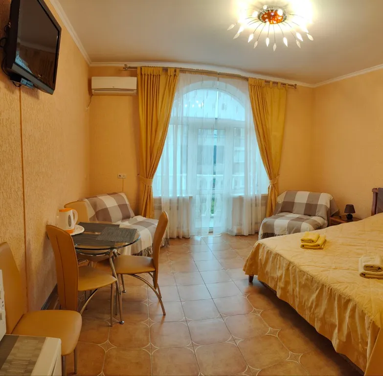 Квартира Квартира Номер Делюкс с кроватью king-size — Севастополь