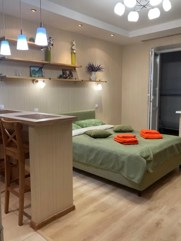 Студия у метро