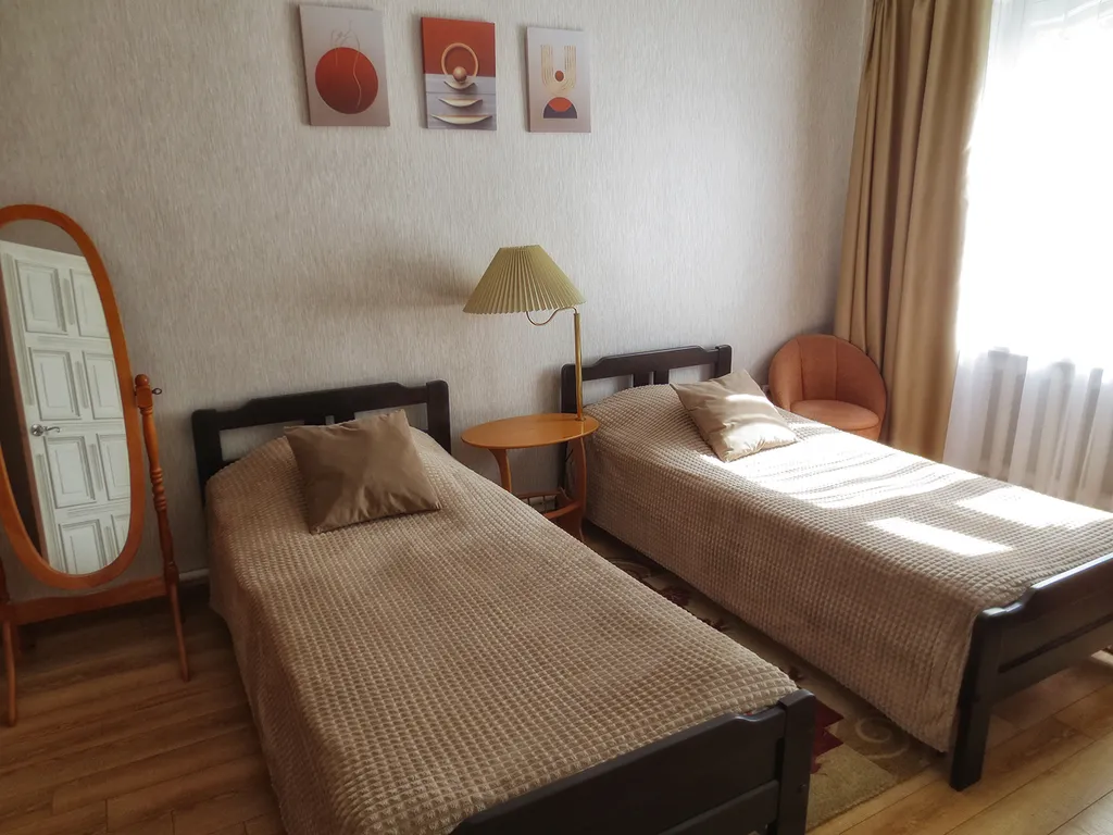 Коттедж Уютный дом с двумя спальнями в центре города — Ессентуки