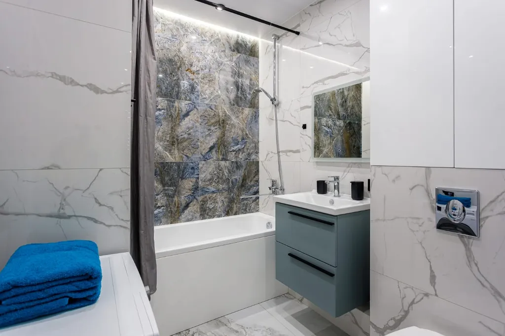 Студия в высотке близко к центру и аэропорту