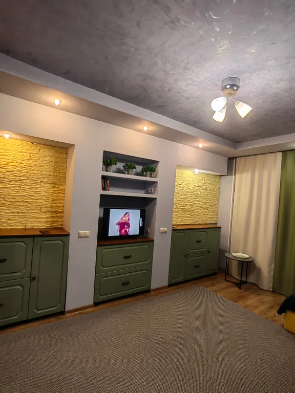 Трёхкомнатная квартира 15 минут до моря