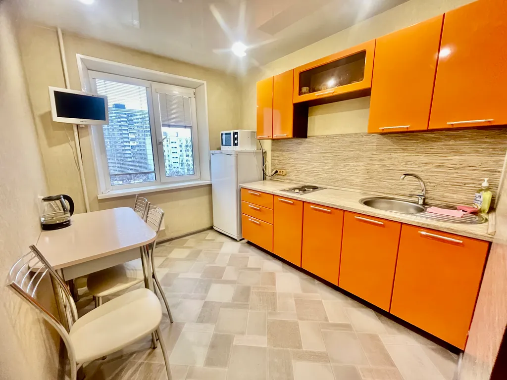 Уютная 3-х ком. квартира в центре города — аренда посуточно в Тольятти